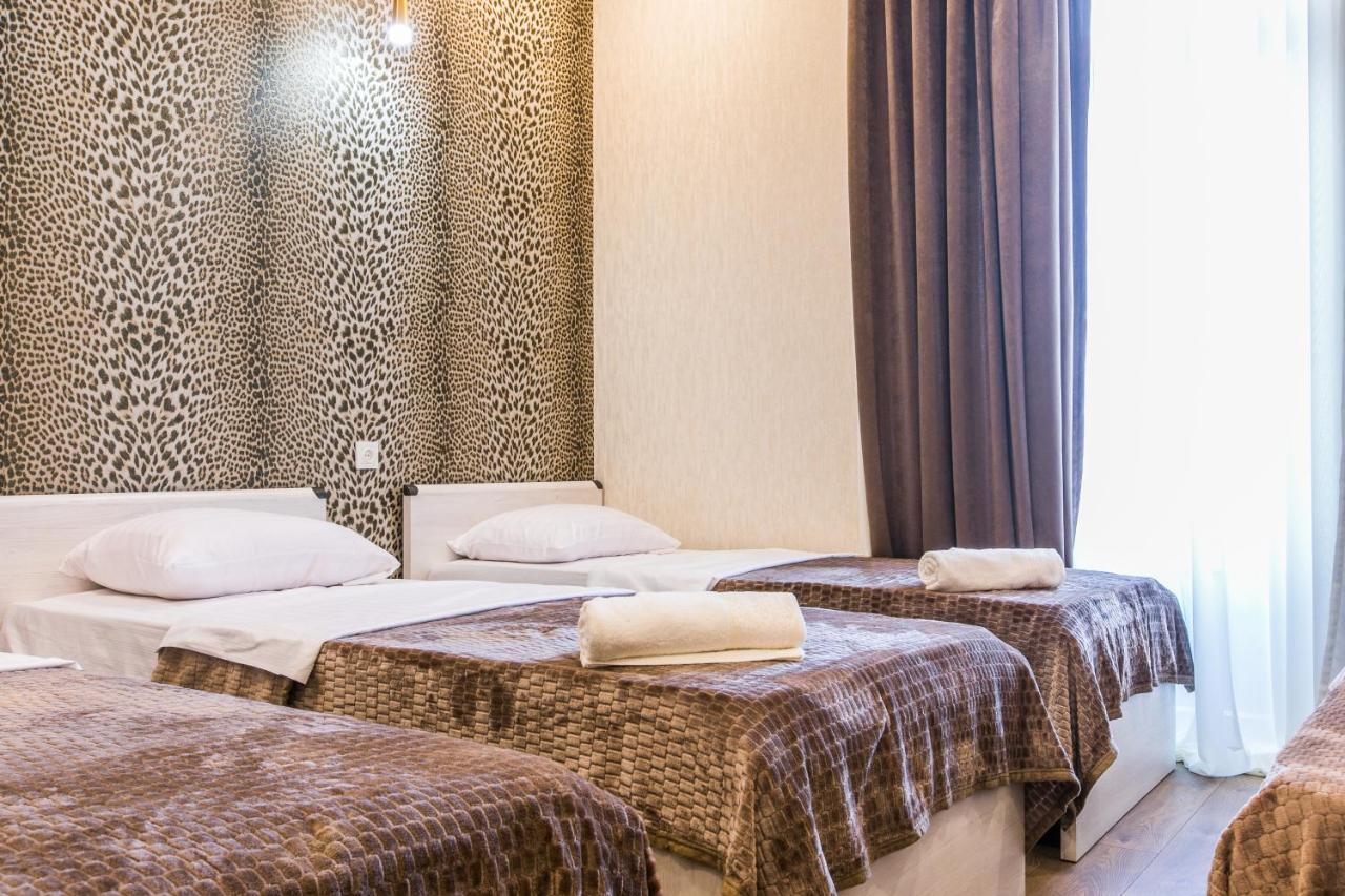 Sweet Home 6 Vip At Rustaveli Avenue Tiflis Exterior foto