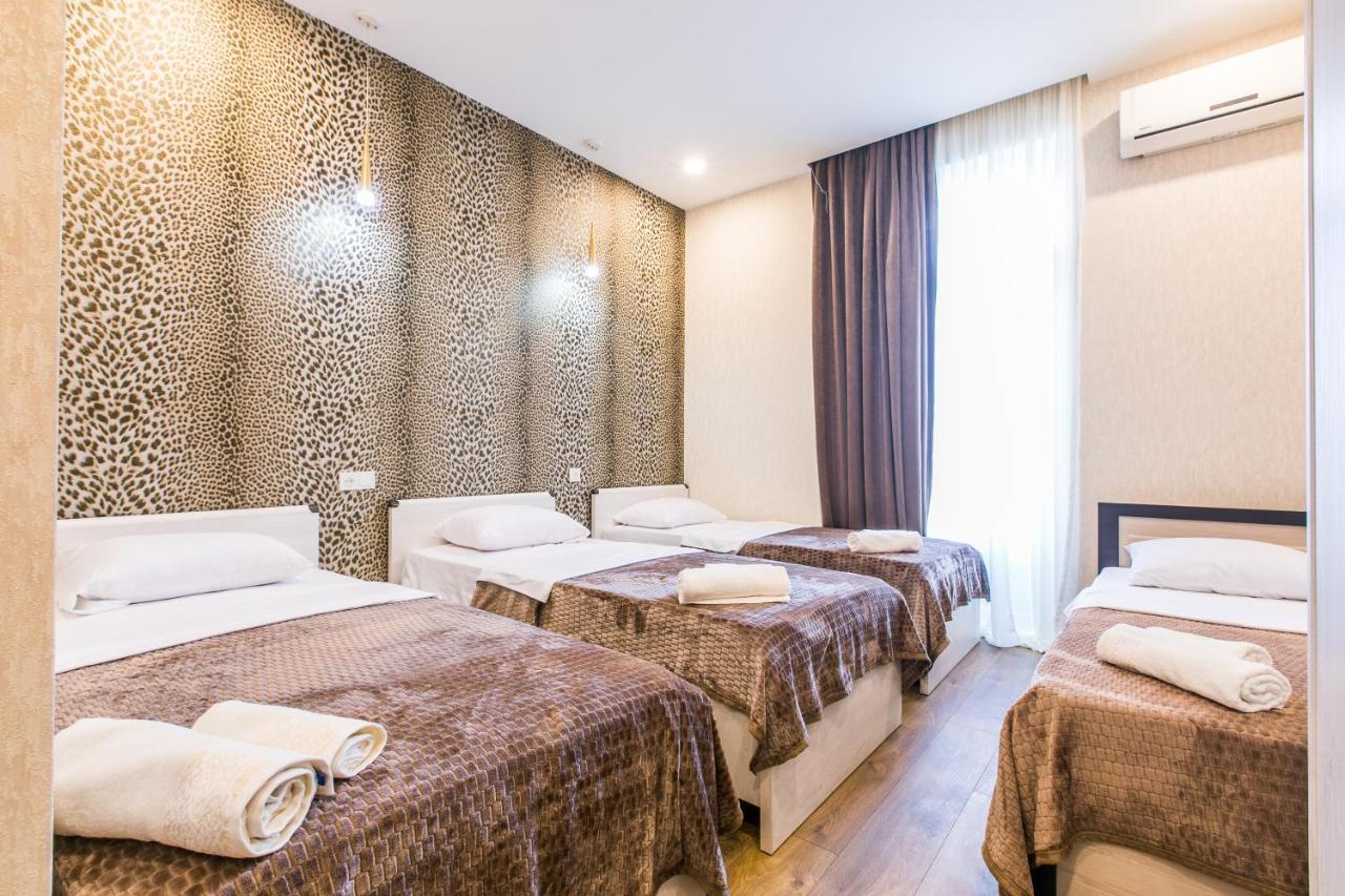 Sweet Home 6 Vip At Rustaveli Avenue Tiflis Exterior foto