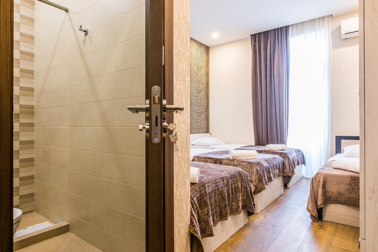 Sweet Home 6 Vip At Rustaveli Avenue Tiflis Exterior foto